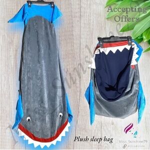 Wonderful Sources - Plush Blanket sleep bag - eaten by shark lol